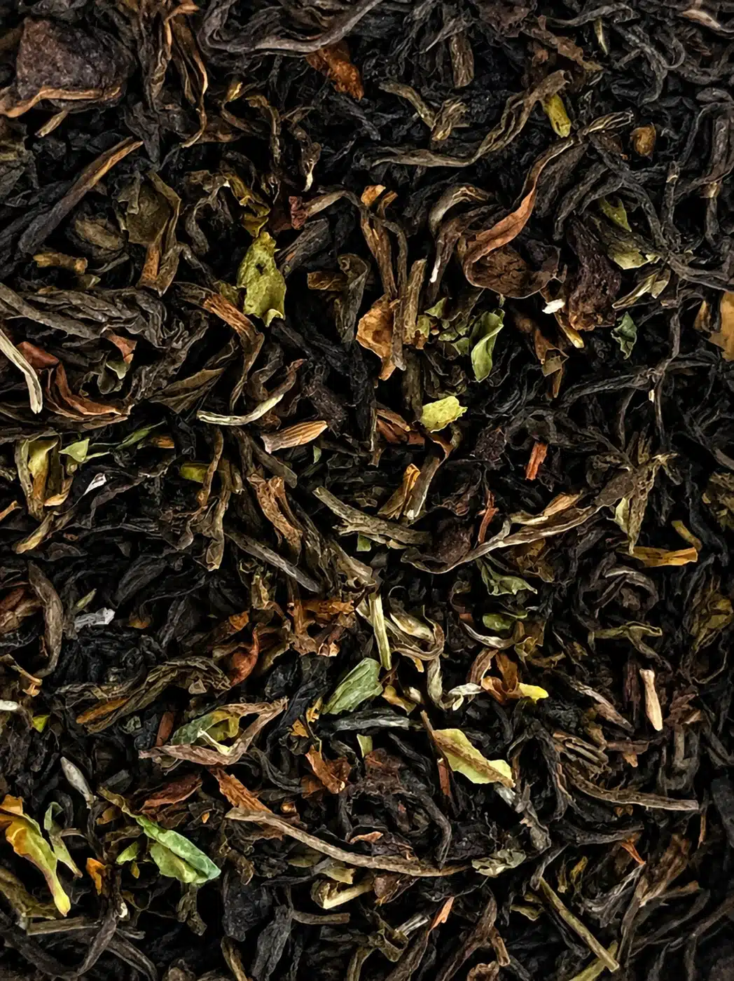 Gros plan de feuilles de thé, visuel fourni par la Maison