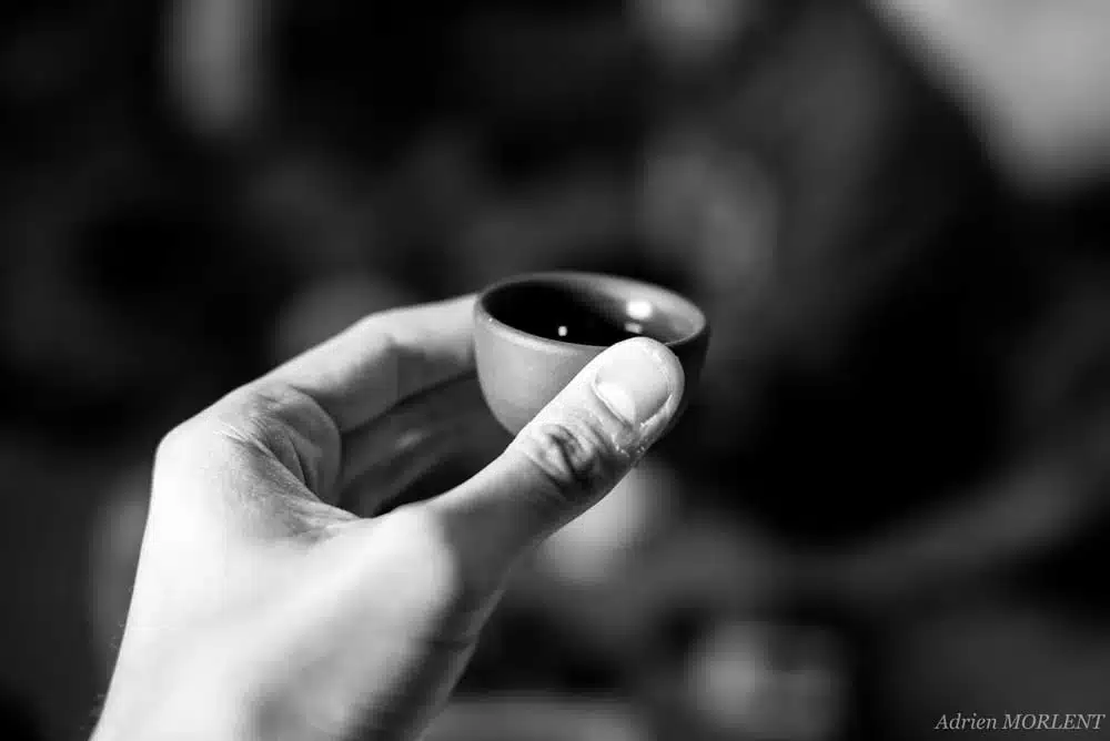 Une tasse de dégustation lors du voyage au Vietnam